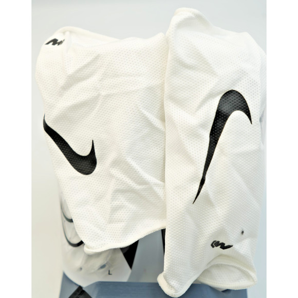 Nike Mercurial Lite Soccer Shin Guards XL – Black with Sleeves & Bag, New - Picture 6 of 7